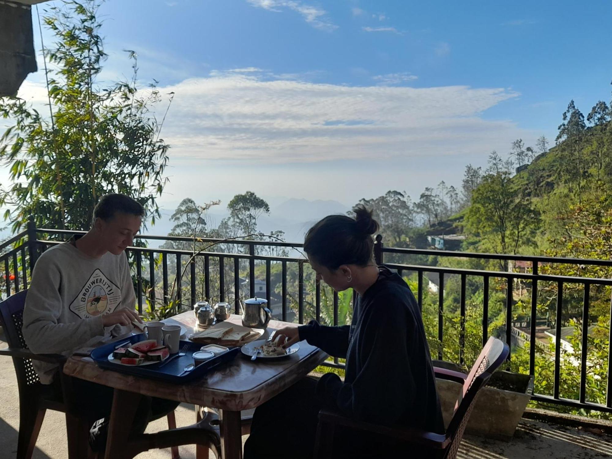 Farah Guest Inn Haputale Rom bilde